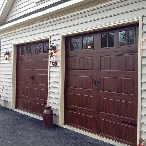Stamped Carriage House Woodgrain